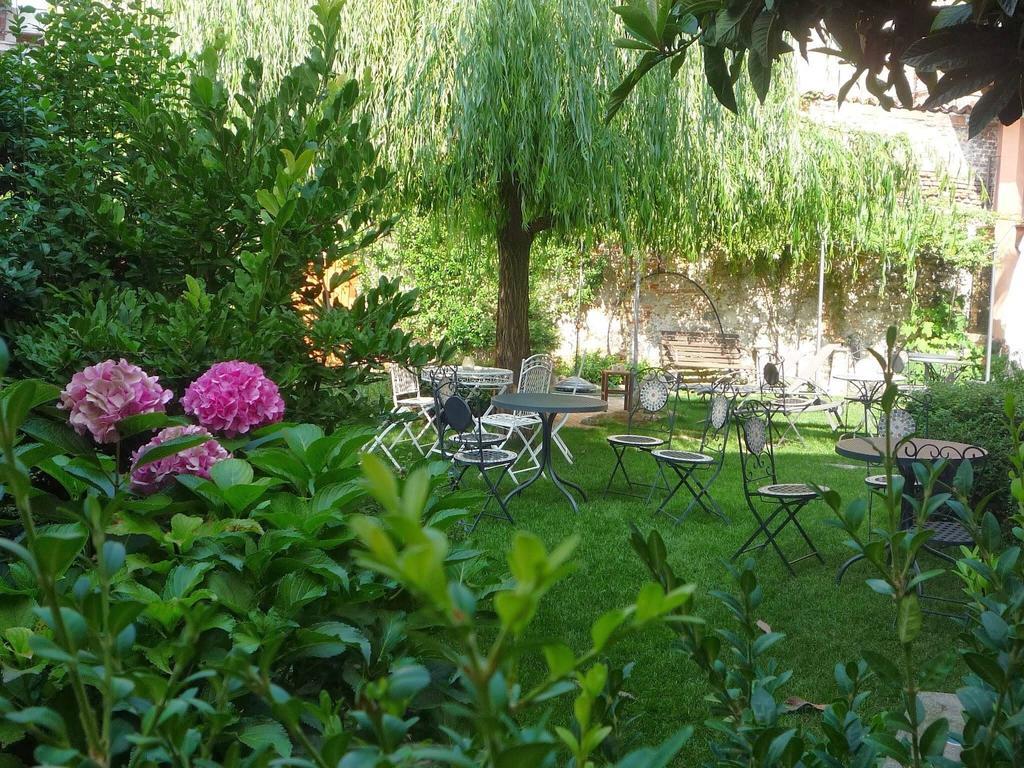 Lori'S Inn Mondovì Rom bilde